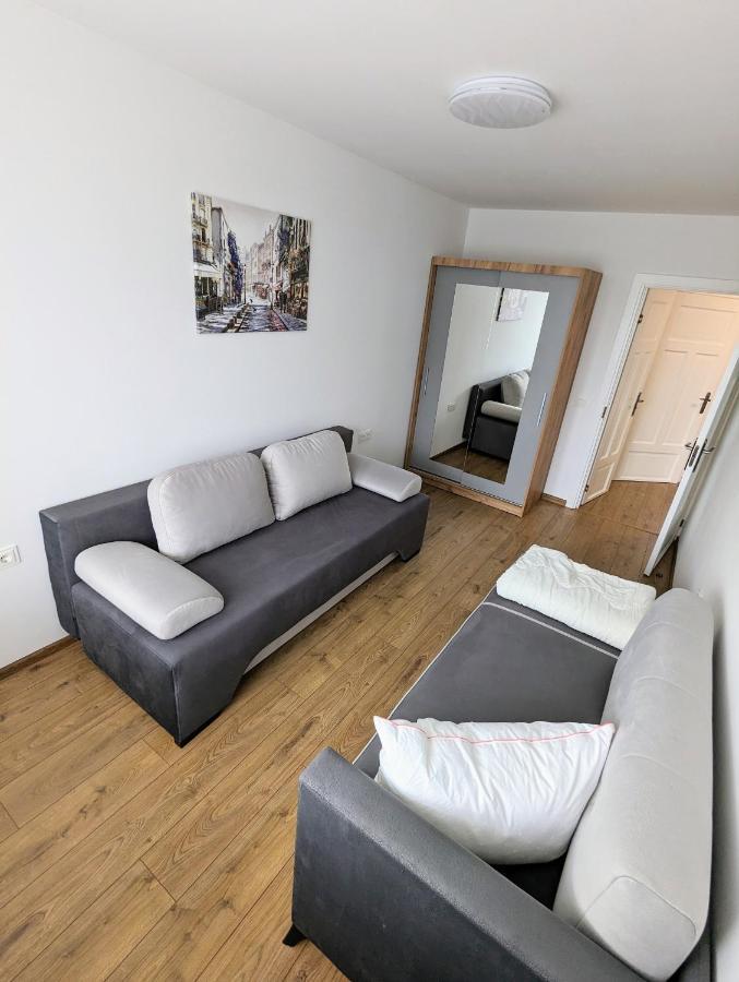 Lovely 2-Bedroom Flat In The Heart Of Druskininkai Extérieur photo