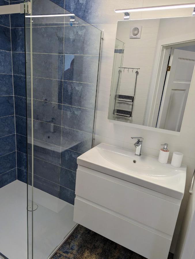Lovely 2-Bedroom Flat In The Heart Of Druskininkai Extérieur photo